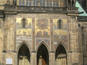 The southern side of the cathedral