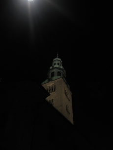 Augustiner Braustubel tower at night