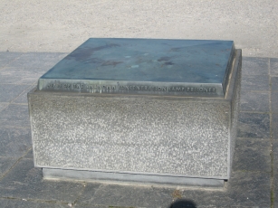 The tomb of the unknown concentration camp prisoner at Dachau
